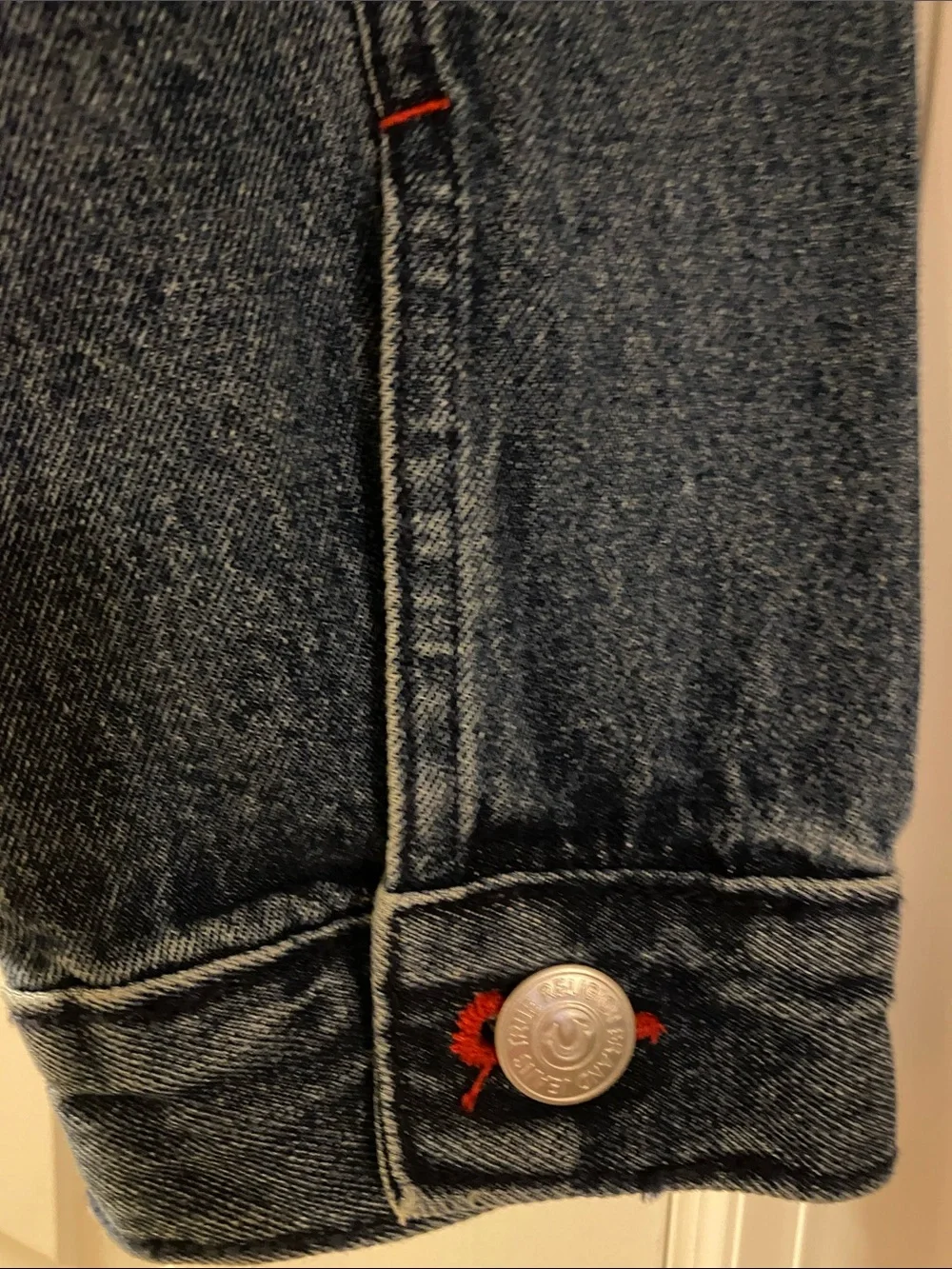 True Religion Cotton Stretch Logo Print Red Thread Blue Denim Jacket NWT